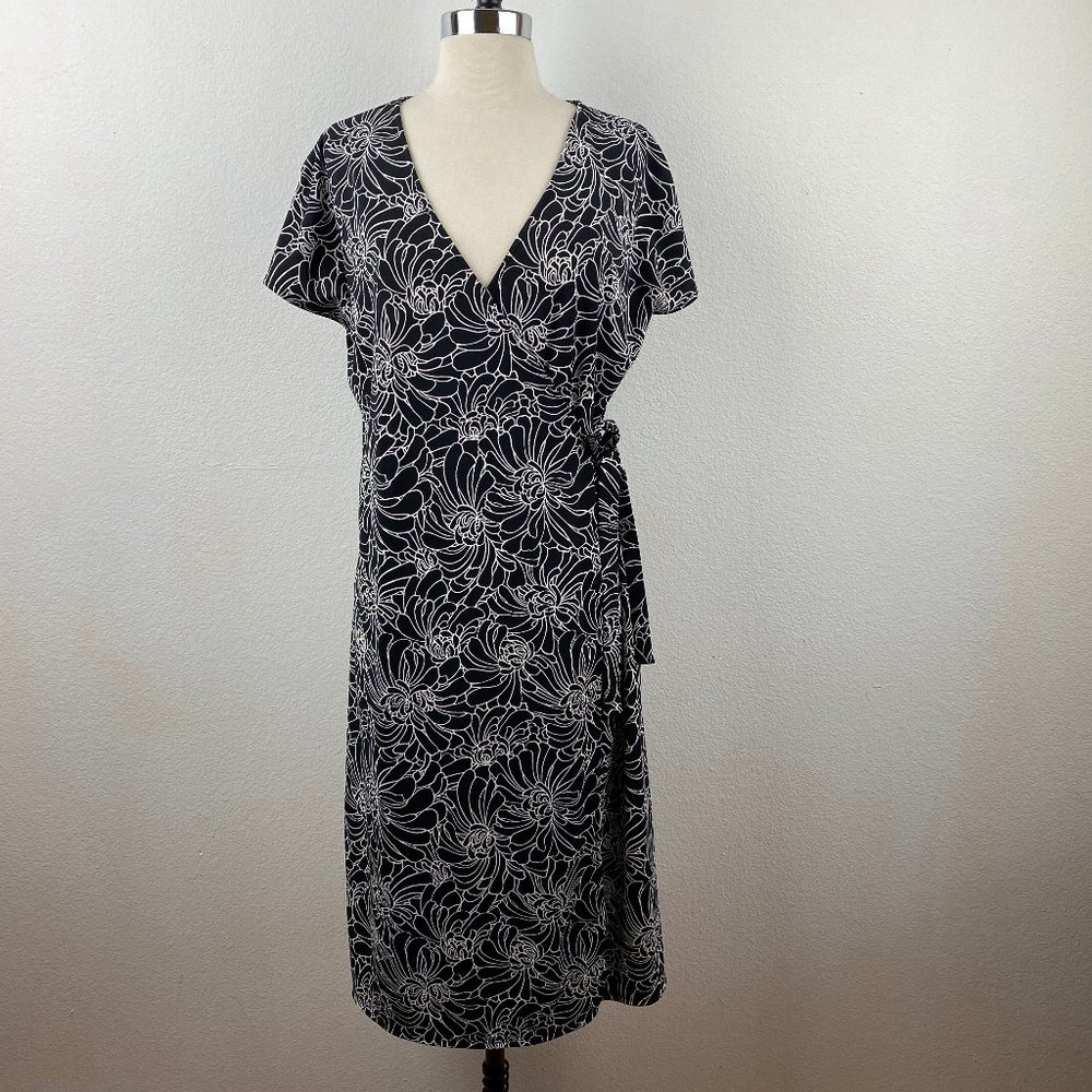 Valerie Stevens Black & White Wrap Dress Floral M